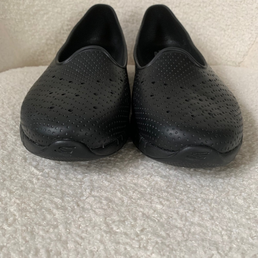 Skechers Foamies Women's Water Shoes Size 10 Breathable Lightweight Black - Picture 3 of 8